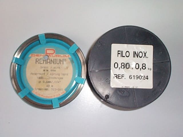 Filo_acciaio_inox.jpg (32643 byte)