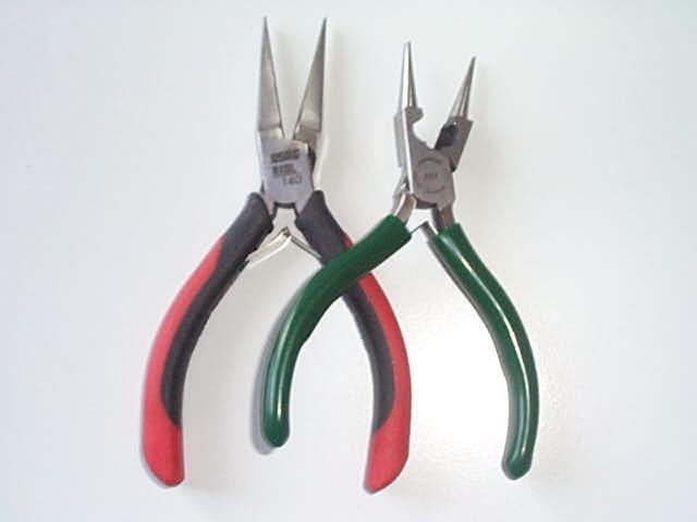 pinze_costruzione.jpg (23607 byte)