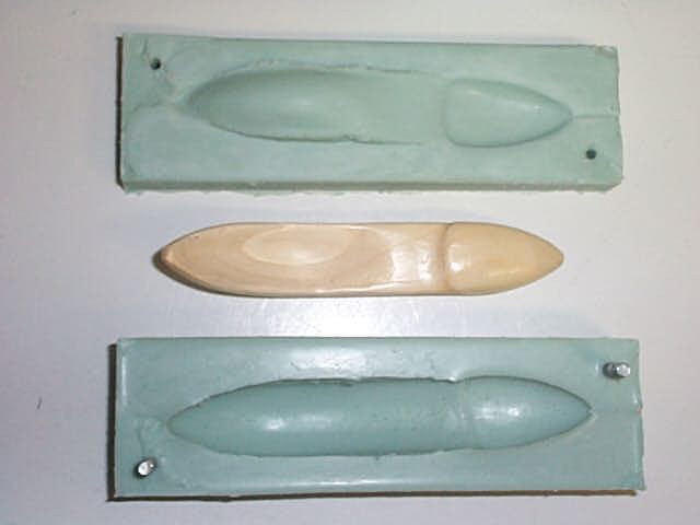 Spoon_stampo_gomma_finito_2.JPG (38081 byte)